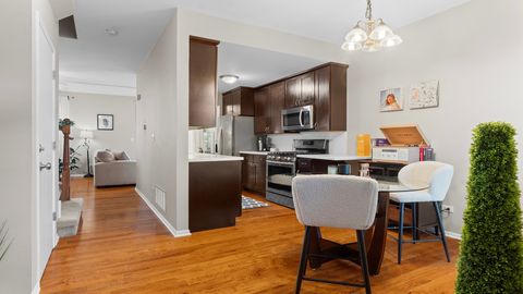 Tiny photo for 2060 Crossing Court, Lombard, IL 60148 (MLS # 12637746)