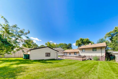 Tiny photo for 655 Thornwood Drive, Buffalo Grove, IL 60089 (MLS # 12793685)