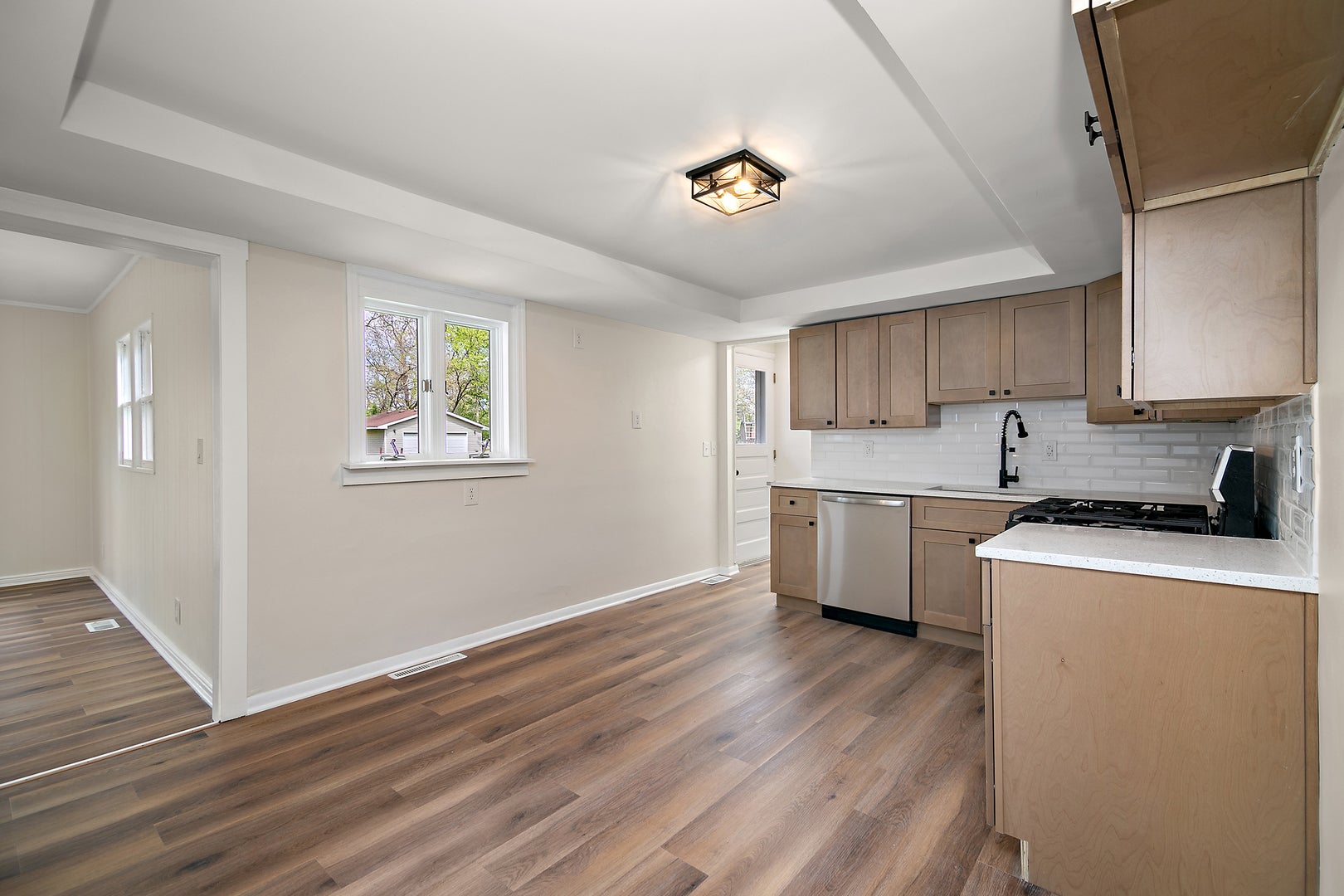 988 Spruce Lane