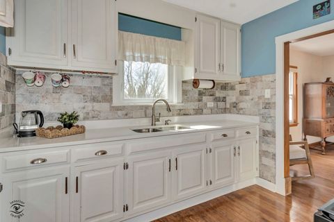 Tiny photo for 15201 Lavergne Avenue, Oak Forest, IL 60452 (MLS # 12560133)