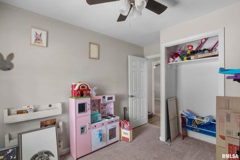 Tiny photo for 15 RIVERVIEW Lane, Bettendorf, IA 52722 (MLS # QC4265995)