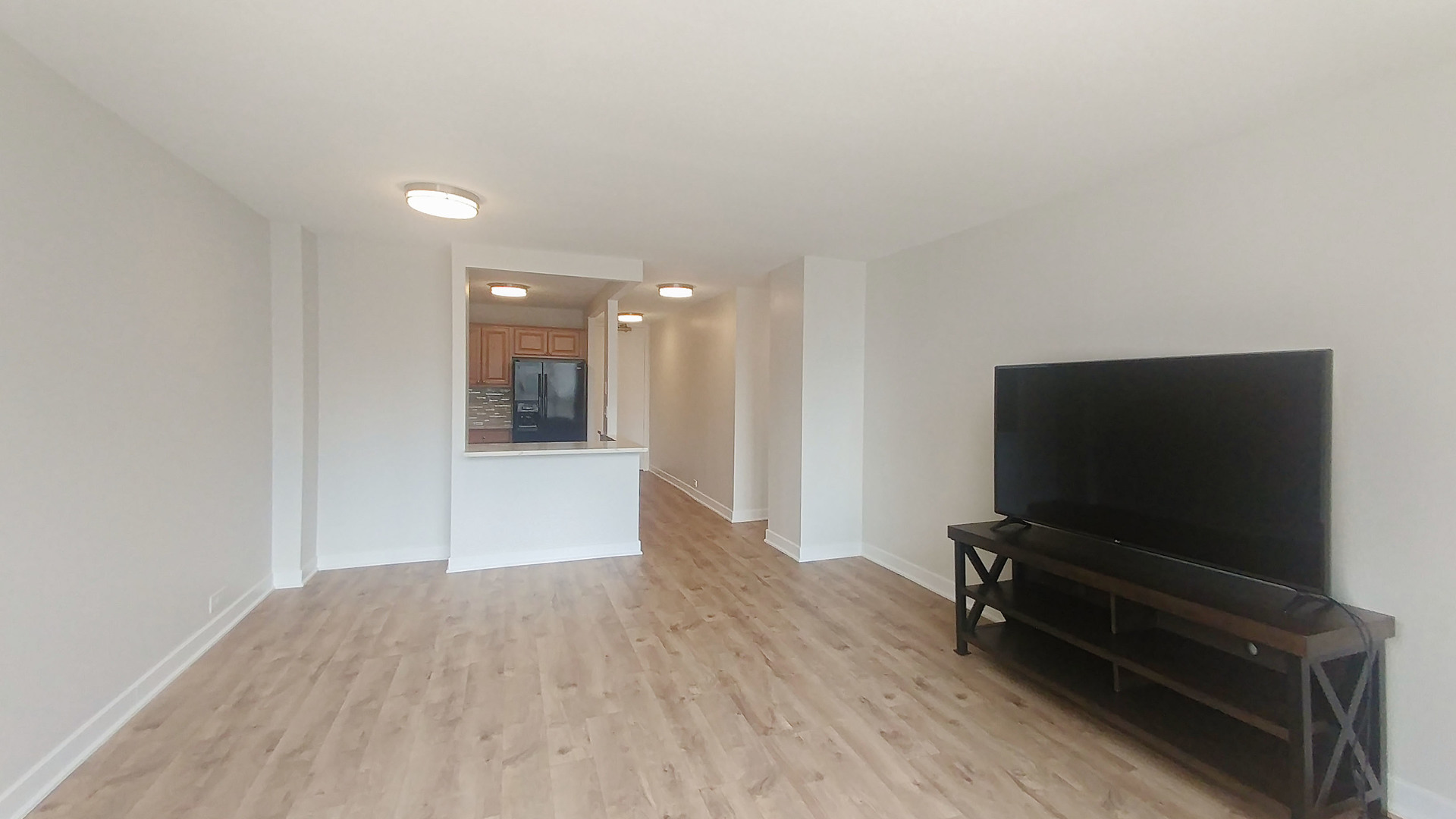 405 N WABASH Avenue 2210