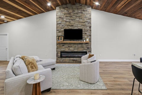 Tiny photo for 1310 S Rocky Comfort Road, Makanda, IL 62958 (MLS # 12731246)