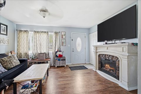 Tiny photo for 403 Sunset Drive, Leroy, IL 61752 (MLS # 12612539)