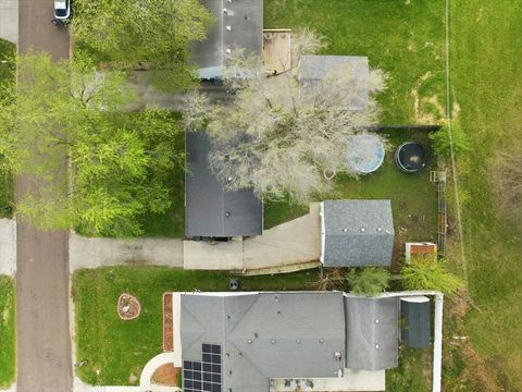 Tiny photo for 403 Sunset Drive, Leroy, IL 61752 (MLS # 12612539)