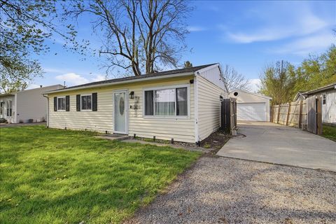Photo of 403 Sunset Drive, Leroy, IL 61752 (MLS # 12612539)