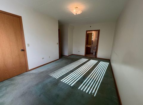 Tiny photo for 10228 Southwest Highway #1C, Chicago Ridge, IL 60415 (MLS # 12491190)