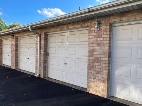 Tiny photo for 10228 Southwest Highway #1C, Chicago Ridge, IL 60415 (MLS # 12491190)