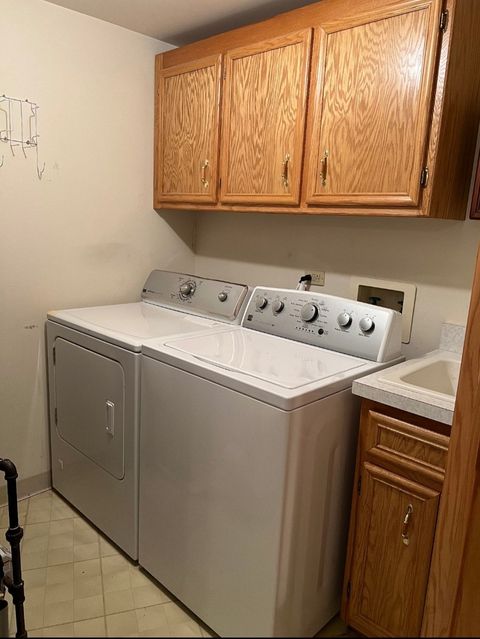 Tiny photo for 10228 Southwest Highway #1C, Chicago Ridge, IL 60415 (MLS # 12491190)