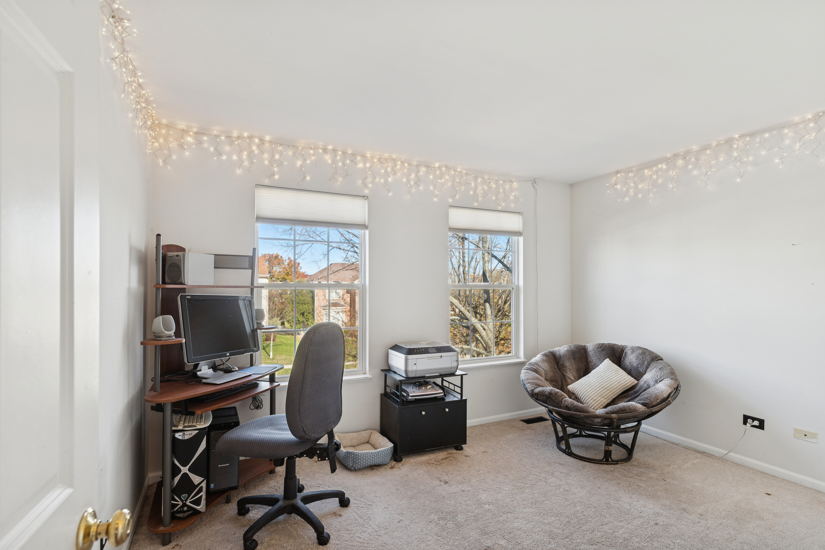 Lake Villa, Illinois 60046, United States, 4 Bedrooms Bedrooms, ,3 BathroomsBathrooms,Residential,Active,244281