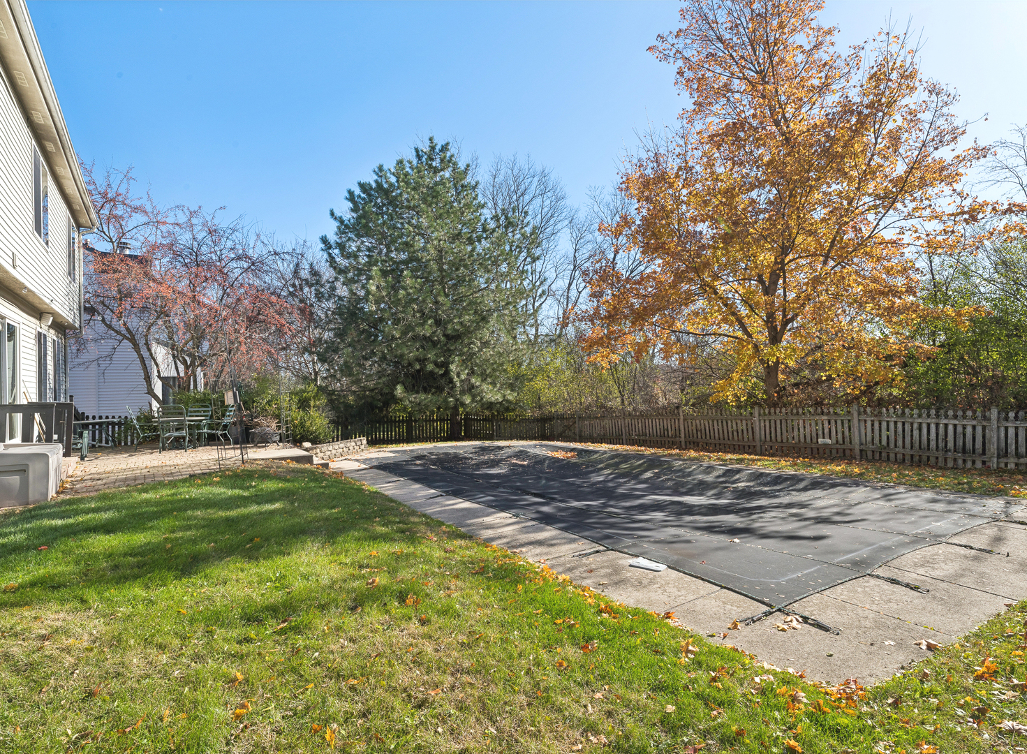 Lake Villa, Illinois 60046, United States, 4 Bedrooms Bedrooms, ,3 BathroomsBathrooms,Residential,Active,244281