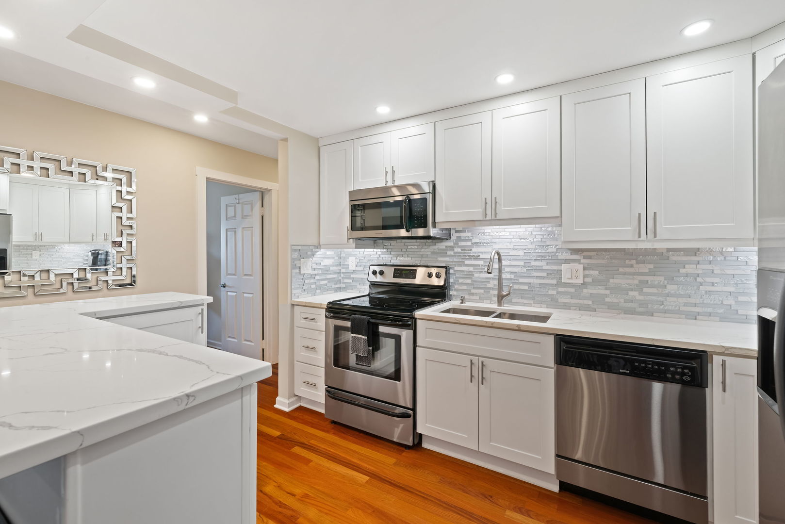 840 E OLD WILLOW Road 213