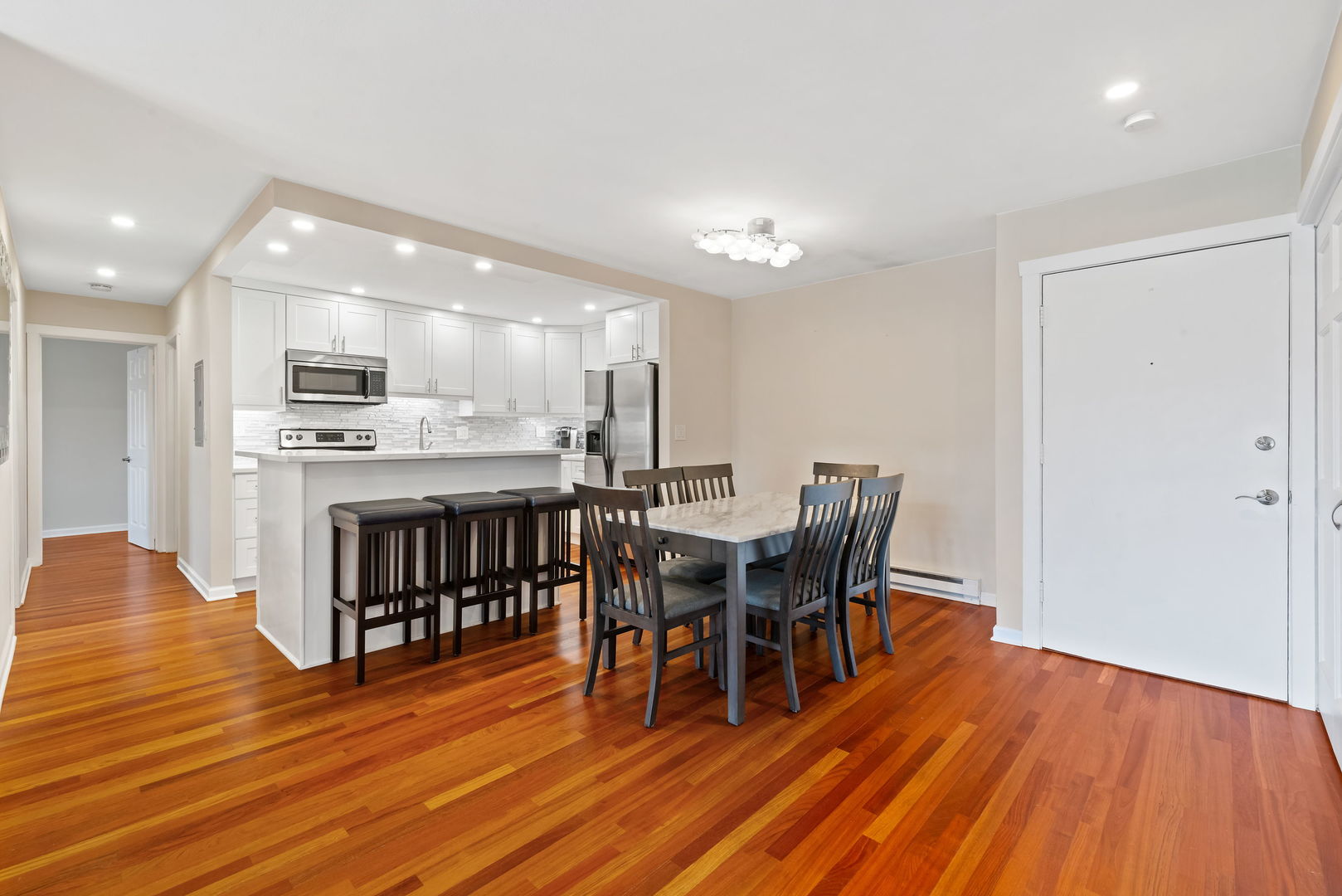 840 E OLD WILLOW Road 213
