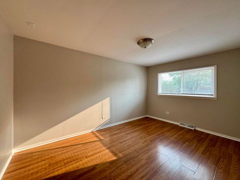 Tiny photo for 4230 Barry Lane, Oak Forest, IL 60452 (MLS # 12493489)