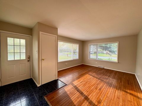 Tiny photo for 4230 Barry Lane, Oak Forest, IL 60452 (MLS # 12493489)