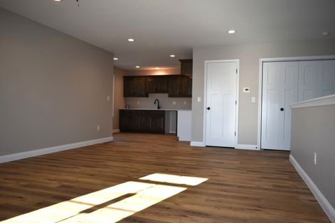 Tiny photo for 180 S Oak Street, El Paso, IL 61738 (MLS # 12467316)