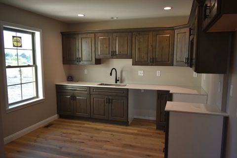 Tiny photo for 180 S Oak Street, El Paso, IL 61738 (MLS # 12467316)