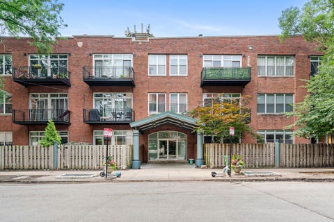 Photo of 2333 W Saint Paul Avenue #129, Chicago, IL 60647 (MLS # 12719710)