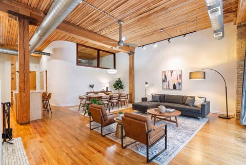Tiny photo for 2333 W Saint Paul Avenue #129, Chicago, IL 60647 (MLS # 12719710)
