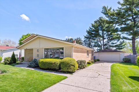 Photo of 45 Concord Avenue, South Elgin, IL 60177 (MLS # 12628649)