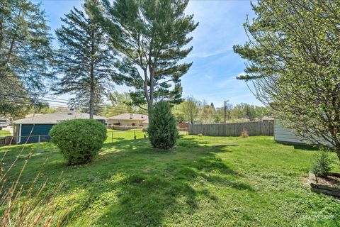 Tiny photo for 45 Concord Avenue, South Elgin, IL 60177 (MLS # 12628649)