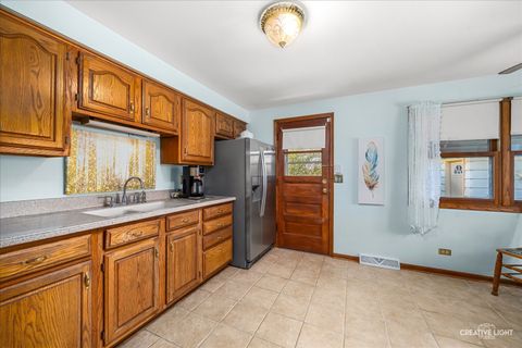 Tiny photo for 45 Concord Avenue, South Elgin, IL 60177 (MLS # 12628649)