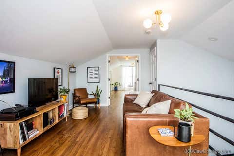 Tiny photo for 1534 N BOSWORTH Avenue #3, Chicago, IL 60642 (MLS # 12724217)
