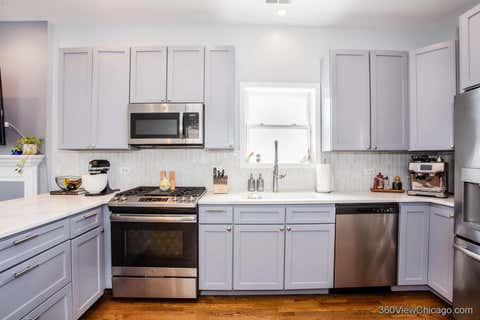 Tiny photo for 1534 N BOSWORTH Avenue #3, Chicago, IL 60642 (MLS # 12724217)
