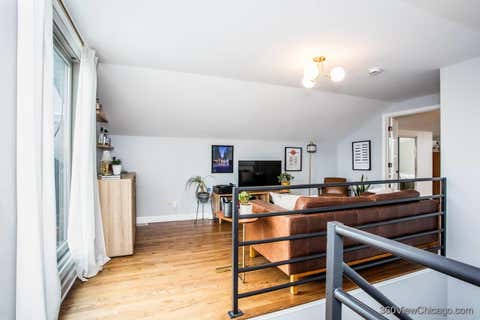 Tiny photo for 1534 N BOSWORTH Avenue #3, Chicago, IL 60642 (MLS # 12724217)