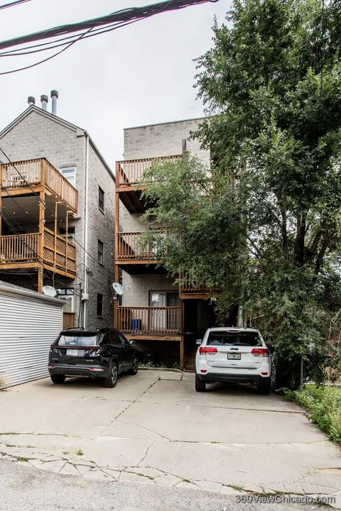 Tiny photo for 1534 N BOSWORTH Avenue #3, Chicago, IL 60642 (MLS # 12724217)