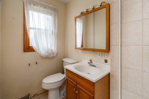 Tiny photo for 1337 Vercliff Drive, Carbondale, IL 62902 (MLS # 12786559)