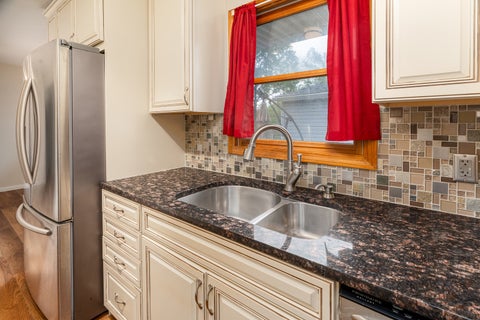 Tiny photo for 1337 Vercliff Drive, Carbondale, IL 62902 (MLS # 12786559)