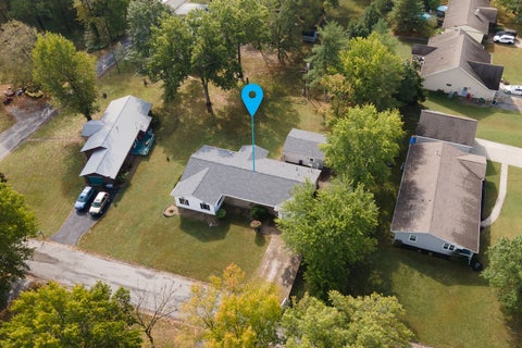 Tiny photo for 1337 Vercliff Drive, Carbondale, IL 62902 (MLS # 12786559)