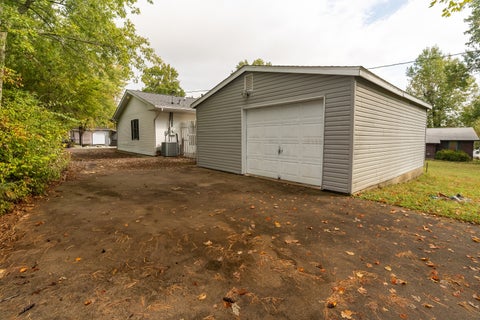 Tiny photo for 1337 Vercliff Drive, Carbondale, IL 62902 (MLS # 12786559)