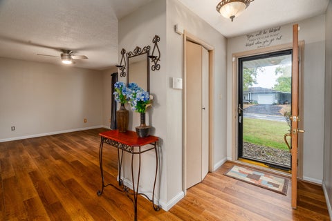 Tiny photo for 1337 Vercliff Drive, Carbondale, IL 62902 (MLS # 12786559)