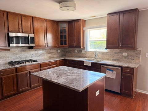 Tiny photo for 2337 Queensbridge Drive, Lynwood, IL 60411 (MLS # 12672387)