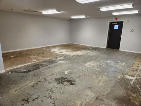 Tiny photo for 248 S Highland Avenue, Aurora, IL 60507 (MLS # 11684474)