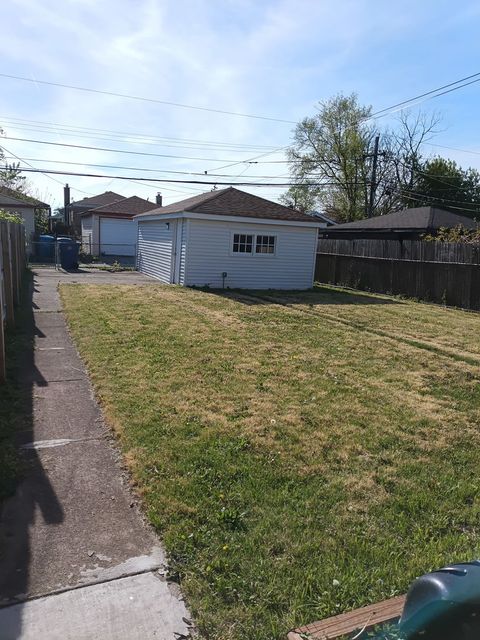 Tiny photo for 12610 S Laflin Street, Calumet Park, IL 60827 (MLS # 12631630)
