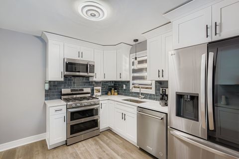 Tiny photo for 8841 S Utica Street, Evergreen Park, IL 60805 (MLS # 12504152)