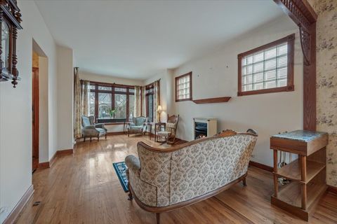 Tiny photo for 10704 S Albany Avenue, Chicago, IL 60655 (MLS # 12560051)
