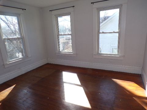 Tiny photo for 1527 N Marquette Street, Davenport, IA 52804 (MLS # 12587427)