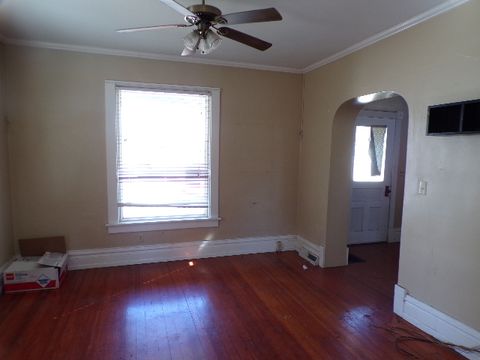 Tiny photo for 1527 N Marquette Street, Davenport, IA 52804 (MLS # 12587427)