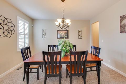 Tiny photo for 379 Fountain Avenue, Elgin, IL 60124 (MLS # 12516657)