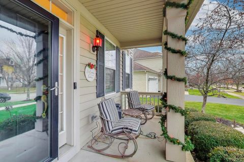 Tiny photo for 379 Fountain Avenue, Elgin, IL 60124 (MLS # 12516657)