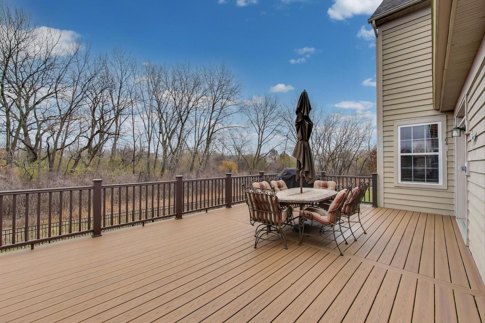 Elgin, Illinois 60124, United States, 5 Bedrooms Bedrooms, ,4 BathroomsBathrooms,Residential,Contingent,250856