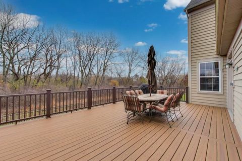 Tiny photo for 379 Fountain Avenue, Elgin, IL 60124 (MLS # 12516657)