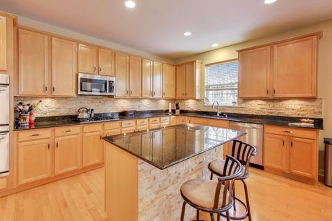 Tiny photo for 379 Fountain Avenue, Elgin, IL 60124 (MLS # 12516657)