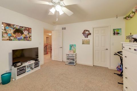 Tiny photo for 379 Fountain Avenue, Elgin, IL 60124 (MLS # 12516657)