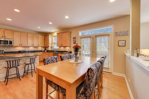 Tiny photo for 379 Fountain Avenue, Elgin, IL 60124 (MLS # 12516657)