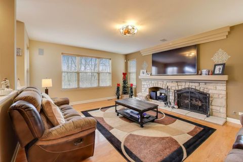 Tiny photo for 379 Fountain Avenue, Elgin, IL 60124 (MLS # 12516657)